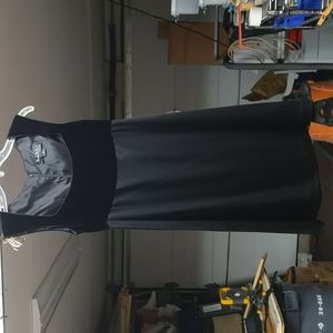 Nicole Miller size 6 black evening dress velvet and silk blend PTP -16 onches